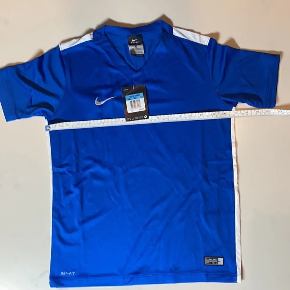 Nike youth unisex